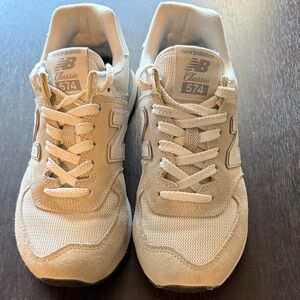 New Balance 574 Classic - Women’s 7